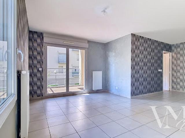 Vente Appartement 4 pièces 70.72 m2 Pierre benite