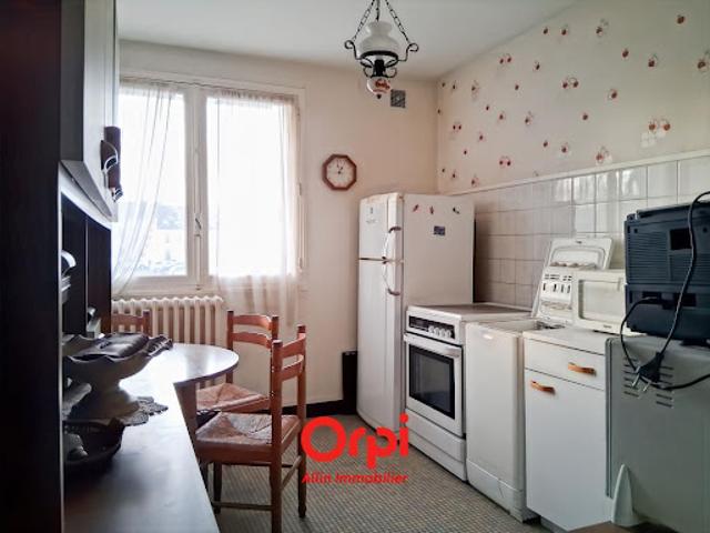 Vente Appartement 4 pièces 70.33 m2 Montluçon