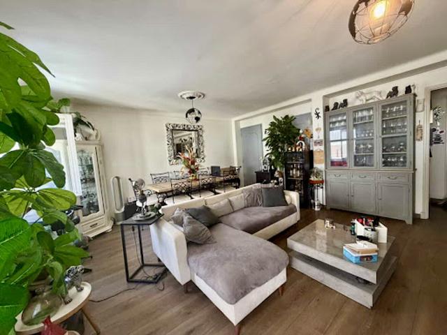 Vente Appartement 4 pièces 70 m2 Toulon