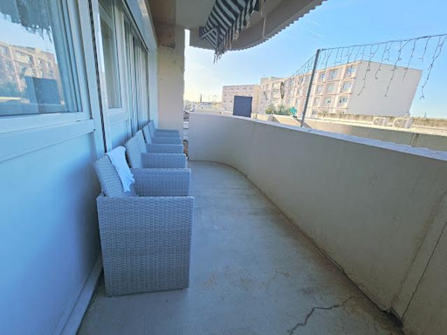 Vente Appartement 4 pièces 70 m2 Vitrolles