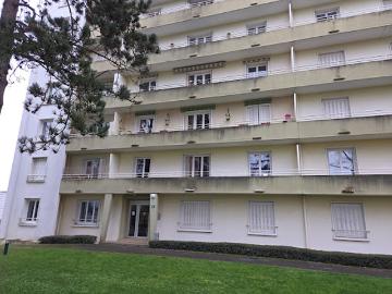 Appartement à vendre à Nièvre - Balcon