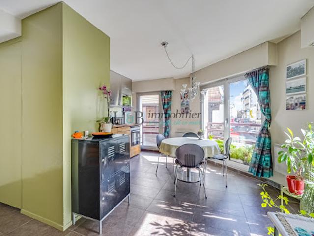 Vente Appartement 4 pièces 70 m2 Paris 19ème