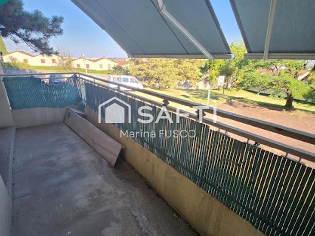 Vente Appartement 4 pièces 70 m2 Pierre benite