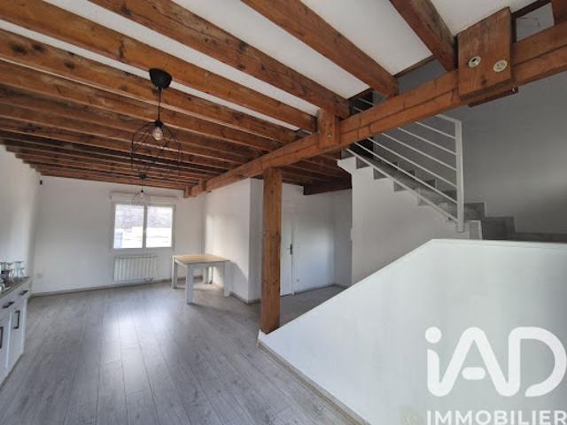 Vente Appartement 4 pièces 70 m2 Pont sur Yonne