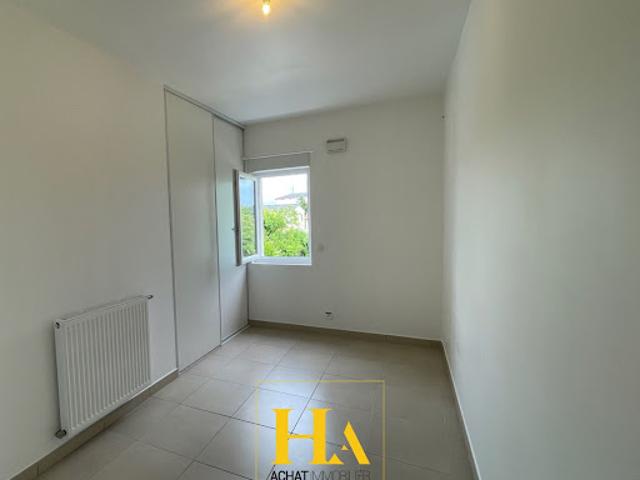 Vente Appartement 4 pièces 71.4 m2 Montelimar