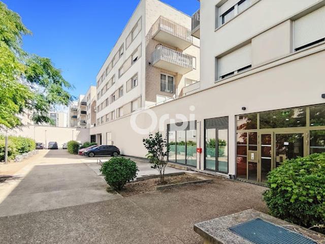 Vente Appartement 4 pièces 71.5 m2 Fosses