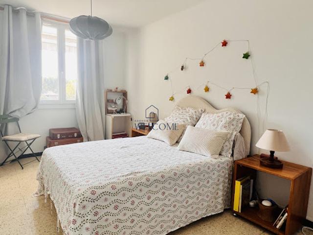 Vente Appartement 4 pièces 71.74 m2 Pont Saint Esprit