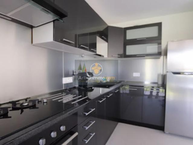 Vente Appartement 4 pièces 71.9 m2 Apt