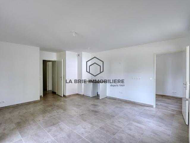 Vente Appartement 4 pièces 71.13 m2 Emerainville