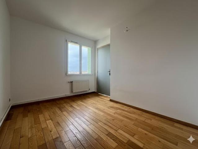 Vente Appartement 4 pièces 71 m2 Essey lès Nancy