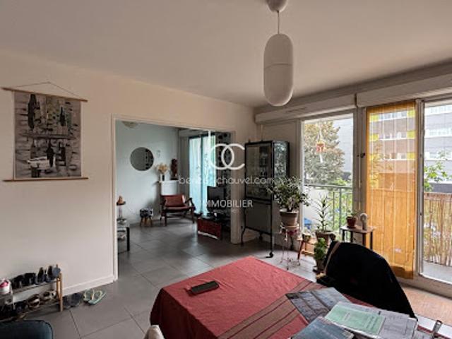 Vente Appartement 4 pièces 72.48 m2 Vannes