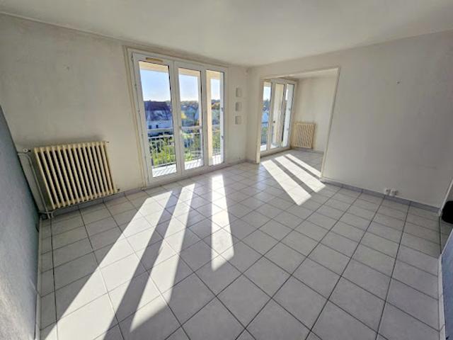 Vente Appartement 4 pièces 72.75 m2 Joue les tours