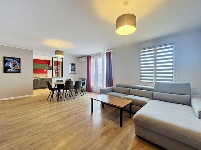 Vente Appartement 4 pièces 72 m2 Nimes