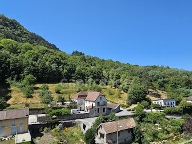 Vente Appartement 4 pièces 72 m2 Salins les Bains