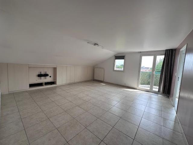 Vente Appartement 4 pièces 77.52 m2 Évry Courcouronnes