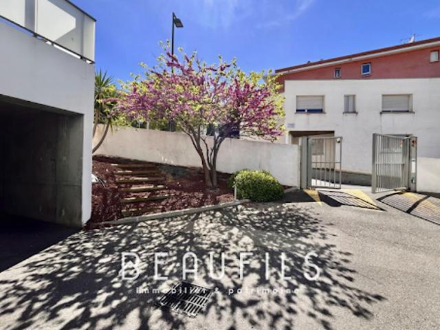 Vente Appartement 4 pièces 77.54 m2 Sète