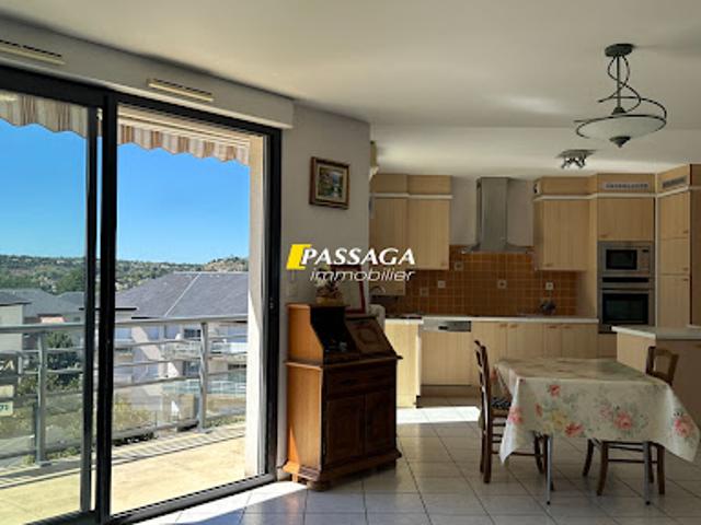 Vente Appartement 4 pièces 77.78 m2 Onet le Château