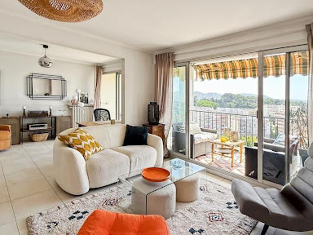 Vente Appartement 4 pièces 77 m2 Le Cannet