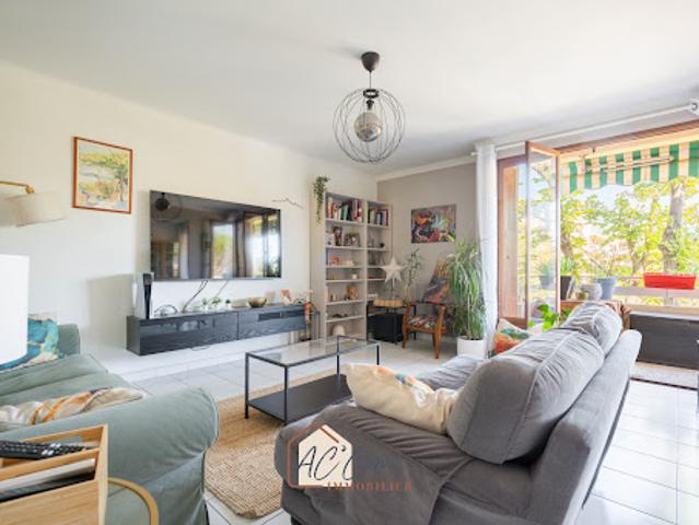 Vente Appartement 4 pièces 77 m2 Marseille 12ème