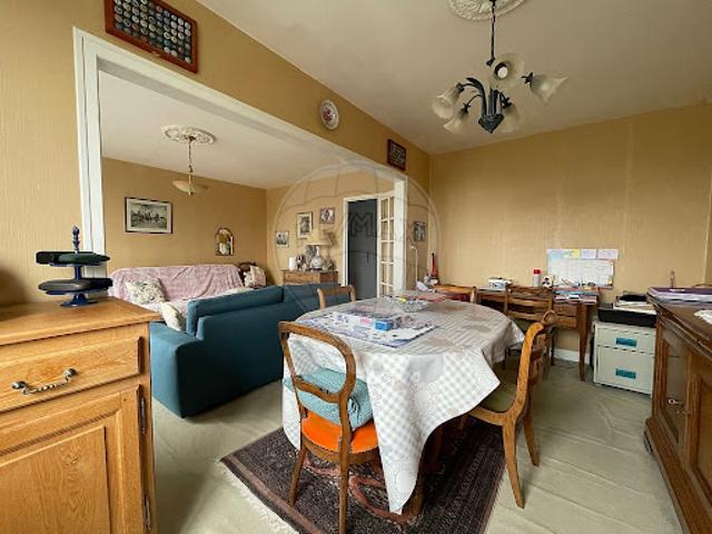 Vente Appartement 4 pièces 77 m2 Saint Julien les Villas