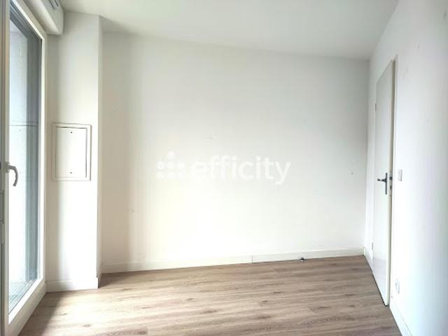 Vente Appartement 4 pièces 74.62 m2 Ivry sur Seine