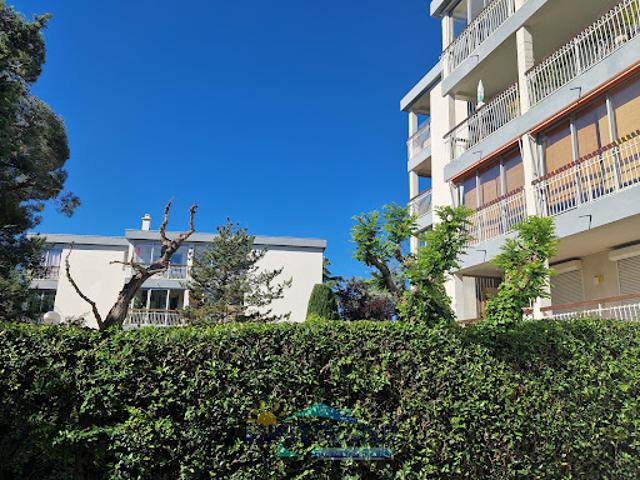 Vente Appartement 4 pièces 74.79 m2 La Ciotat