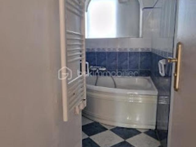 Vente Appartement 4 pièces 74 m2 Bastia