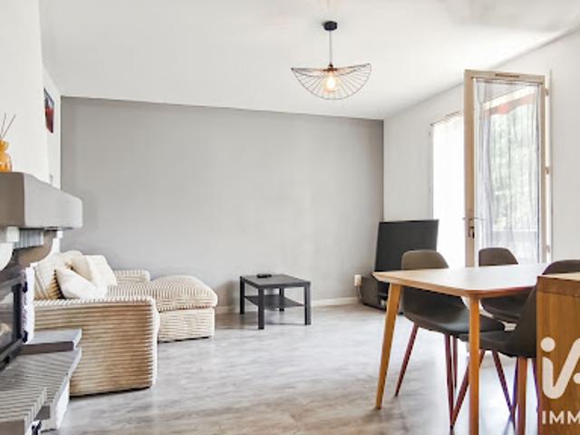 Vente Appartement 4 pièces 74 m2 Grignon