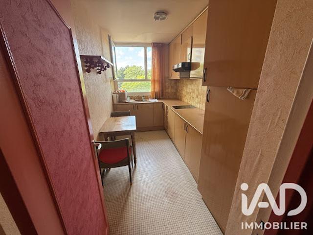Vente Appartement 4 pièces 74 m2 Herouville saint clair