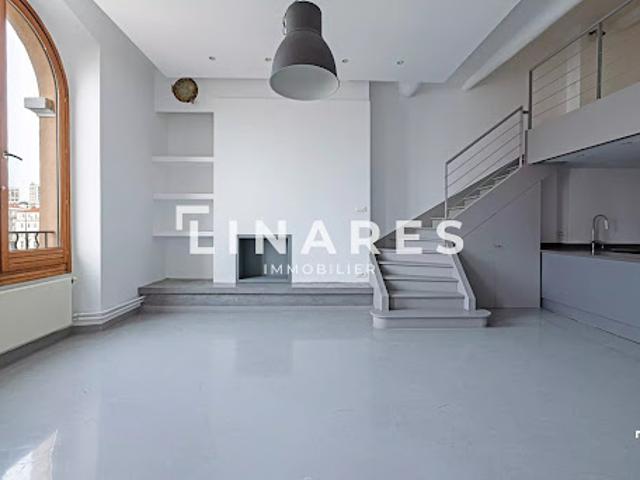 Vente Appartement 4 pièces 74 m2 Marseille 1er