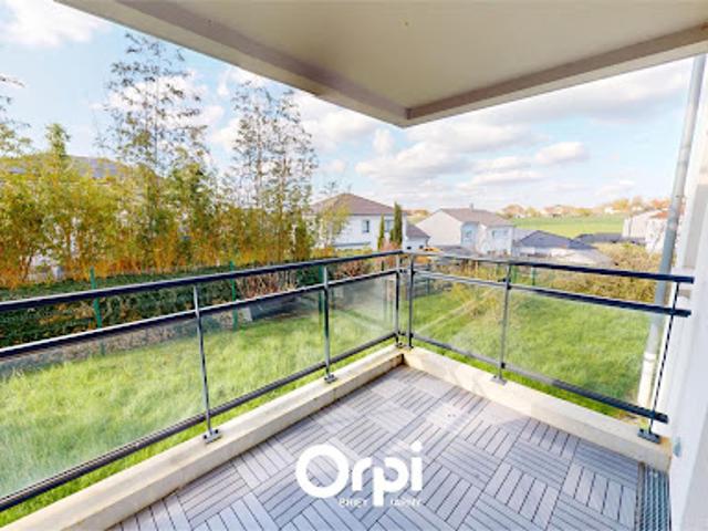 Vente Appartement 4 pièces 74 m2 Sainte Marie aux Chênes