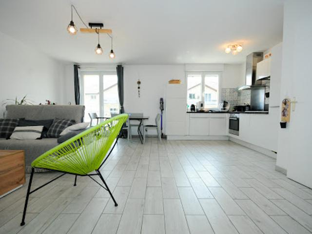 Vente Appartement 4 pièces 75.61 m2 Rumilly