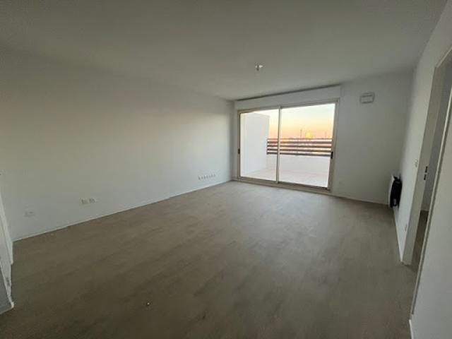 Vente Appartement 4 pièces 75.65 m2 Nimes