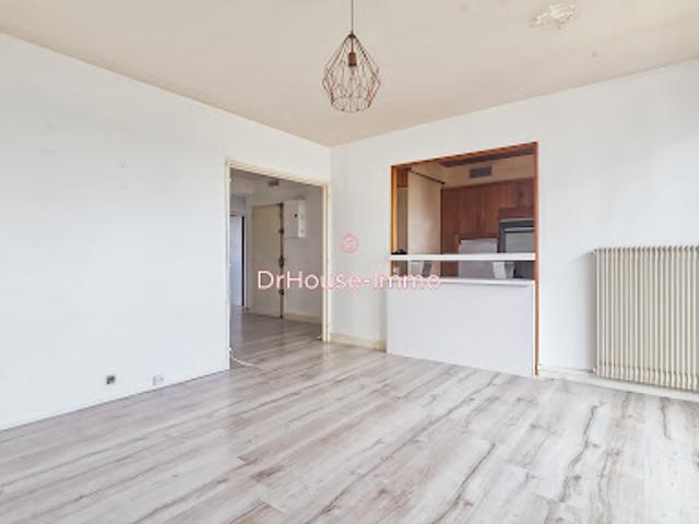 Vente Appartement 4 pièces 75.02 m2 Nozay