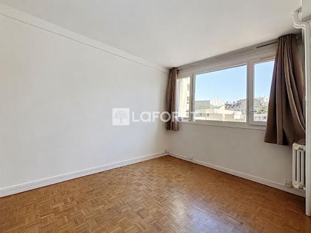 Vente Appartement 4 pièces 75.05 m2 Paris 15ème