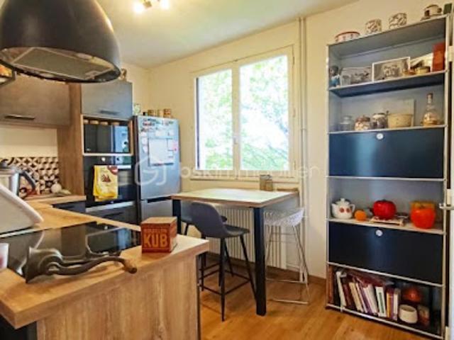 Vente Appartement 4 pièces 75.15 m2 Saint Cyr sur Loire