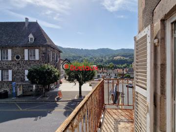 Vente Appartement 4 pièces 75 m2 Vic sur Cère