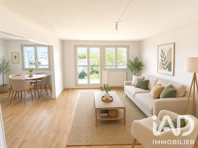 Vente Appartement 4 pièces 75 m2 Corbeil Essonnes