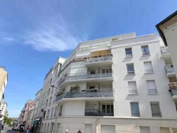 Vente Appartement 4 pièces 75 m2 Saint Denis