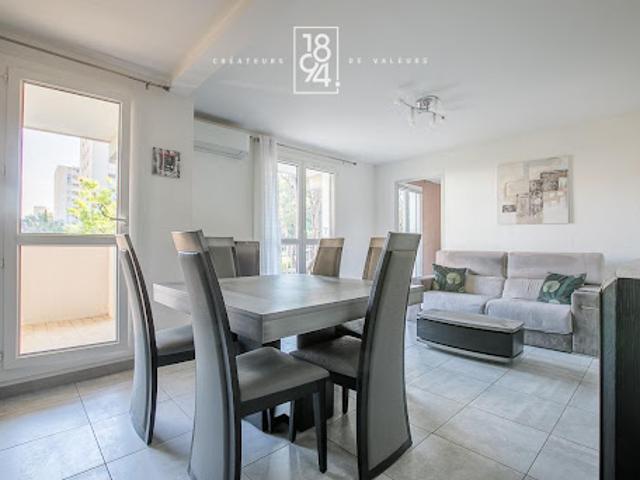 Vente Appartement 4 pièces 76.42 m2 Marseille 11ème
