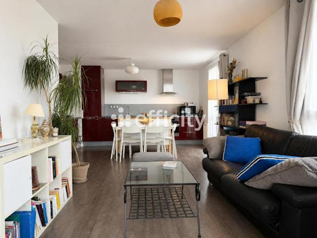 Vente Appartement 4 pièces 76.69 m2 Lille