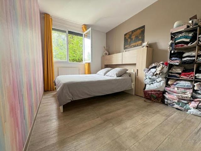 Vente Appartement 4 pièces 76.88 m2 Montreuil