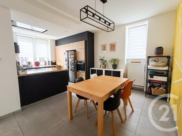 Vente Appartement 4 pièces 76.06 m2 Strasbourg