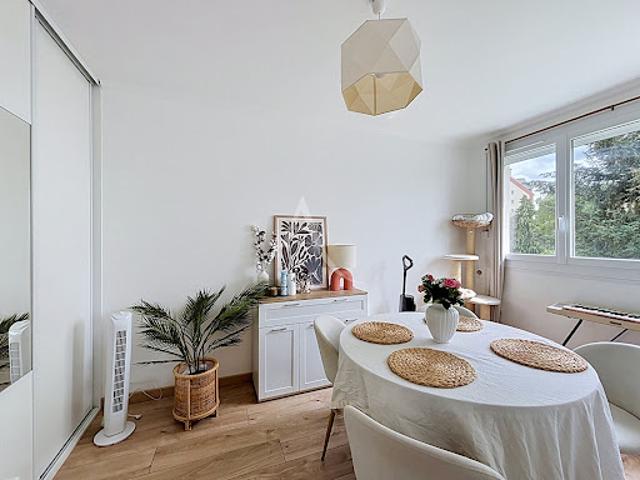 Vente Appartement 4 pièces 76.3 m2 Laval