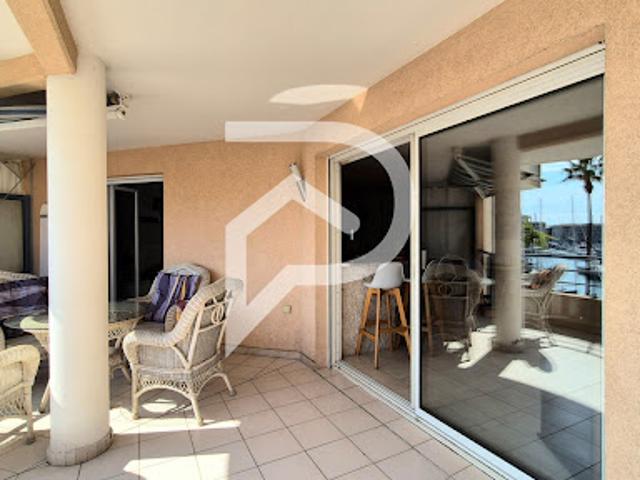 Vente Appartement 4 pièces 76 m2 Frejus
