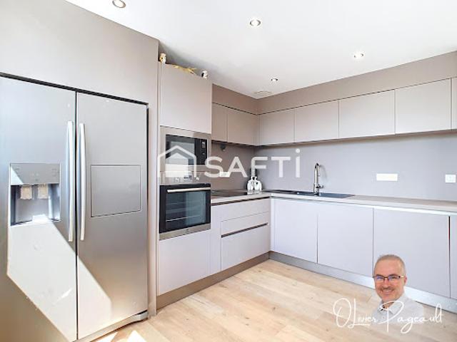 Vente Appartement 4 pièces 76 m2 Lyon 8ème