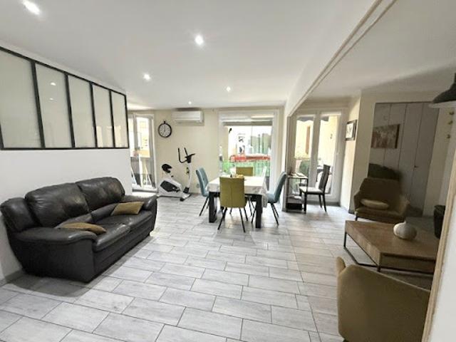 Vente Appartement 4 pièces 76 m2 Marseille 5ème