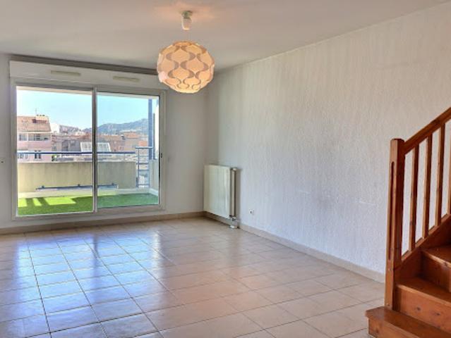 Vente Appartement 4 pièces 76 m2 Marseille 8ème