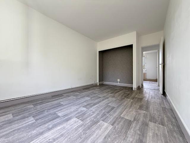 Vente Appartement 4 pièces 78.52 m2 Evreux