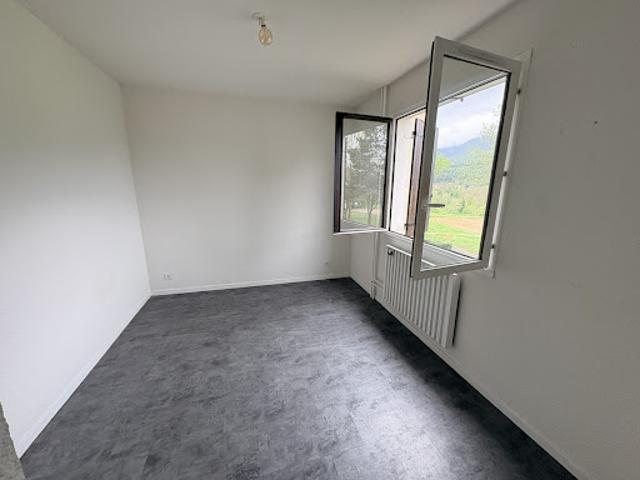 Vente Appartement 4 pièces 78.75 m2 Saint Jean en Royans